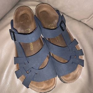 Gray Birkenstock’s!!!